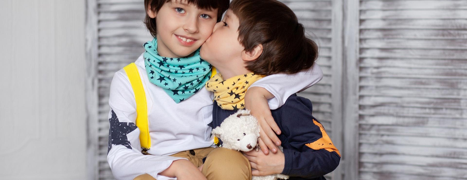 Disney Sales Store -Disney Sales Store kids 4107886 1920